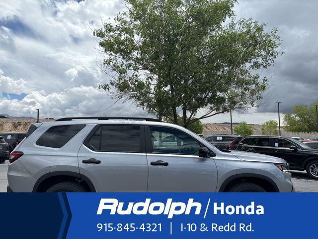 new 2025 Honda Pilot car, priced at $50,850