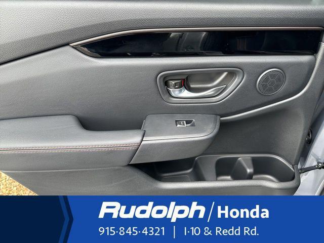 new 2025 Honda Pilot car, priced at $50,850