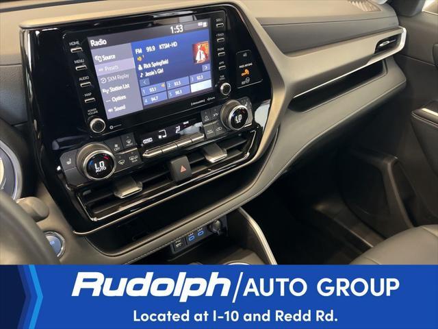 used 2022 Toyota Highlander Hybrid car, priced at $37,354