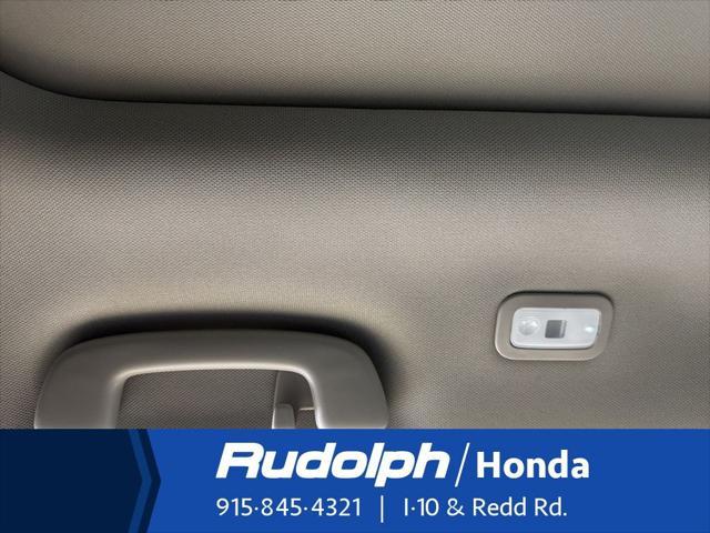 new 2025 Honda Pilot car, priced at $50,850