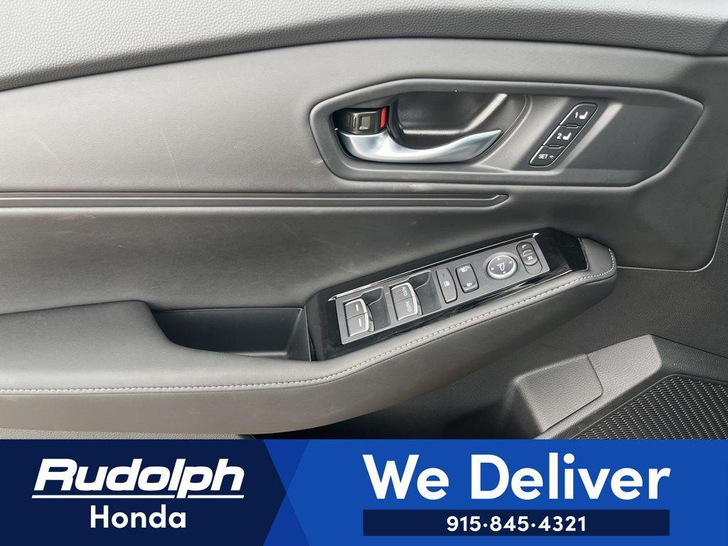 new 2025 Honda Accord Hybrid car, priced at $40,905