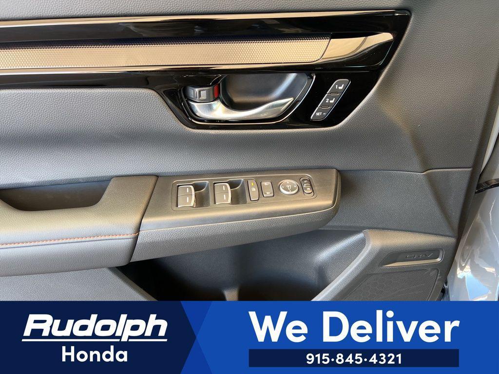 new 2026 Honda CR-V Hybrid car, priced at $44,155