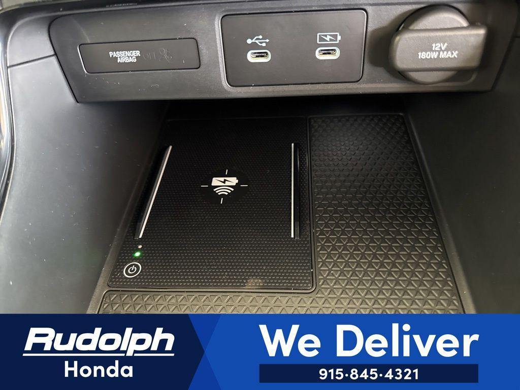 new 2026 Honda CR-V Hybrid car, priced at $41,675