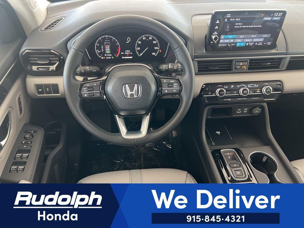 new 2025 Honda Pilot car, priced at $49,895