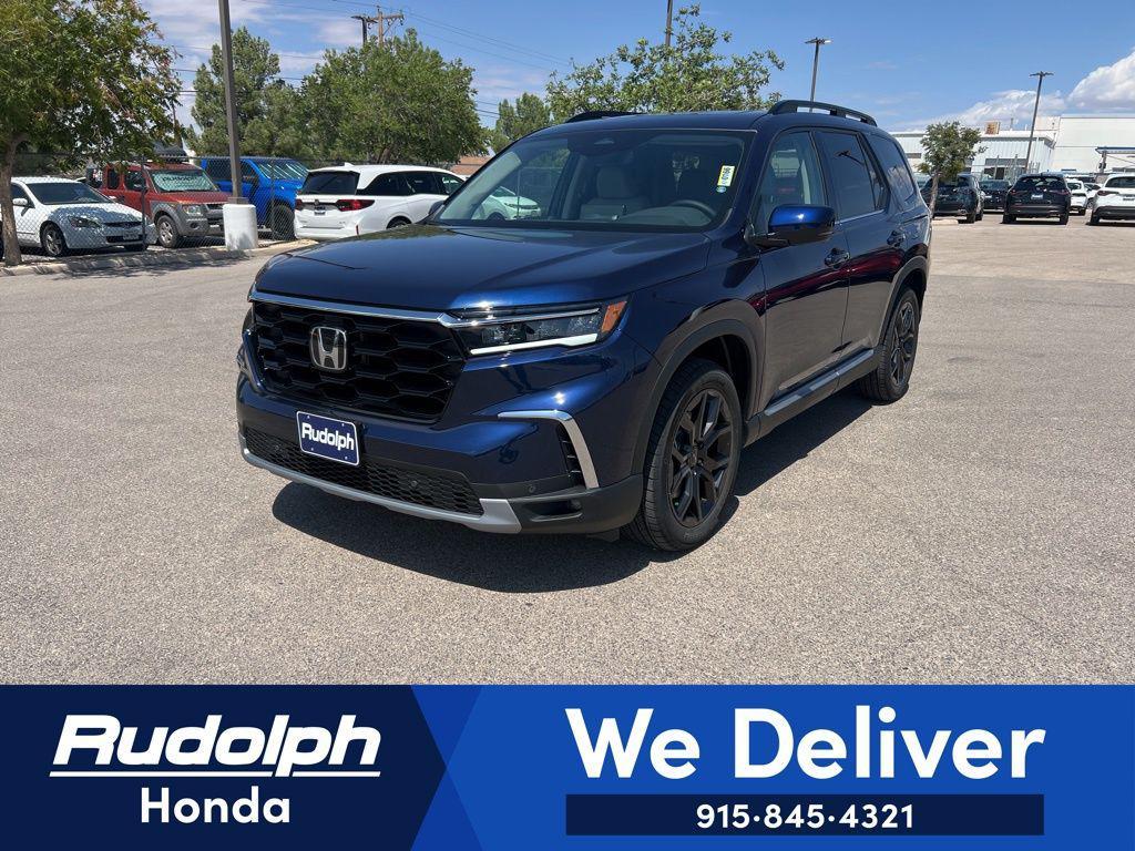 new 2025 Honda Pilot car, priced at $50,895