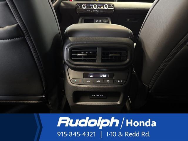 new 2025 Honda Pilot car, priced at $53,405