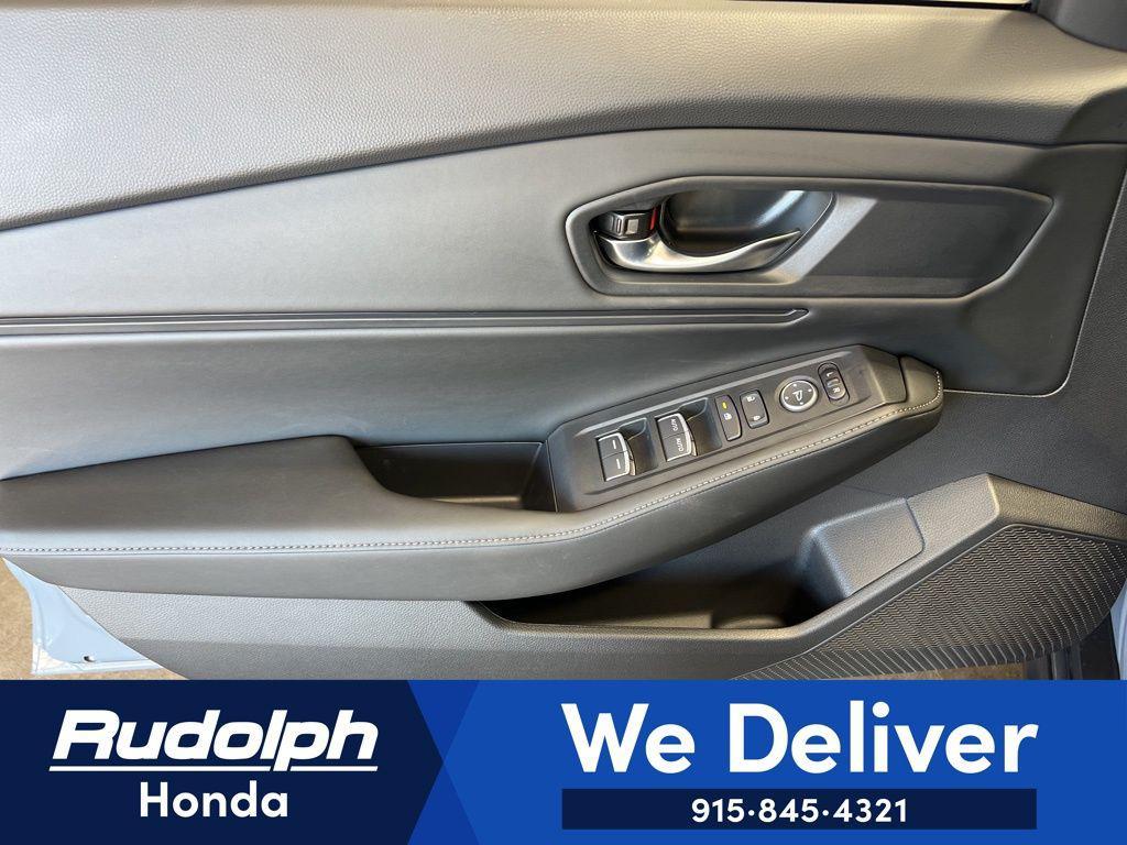 new 2025 Honda Accord Hybrid car, priced at $35,305