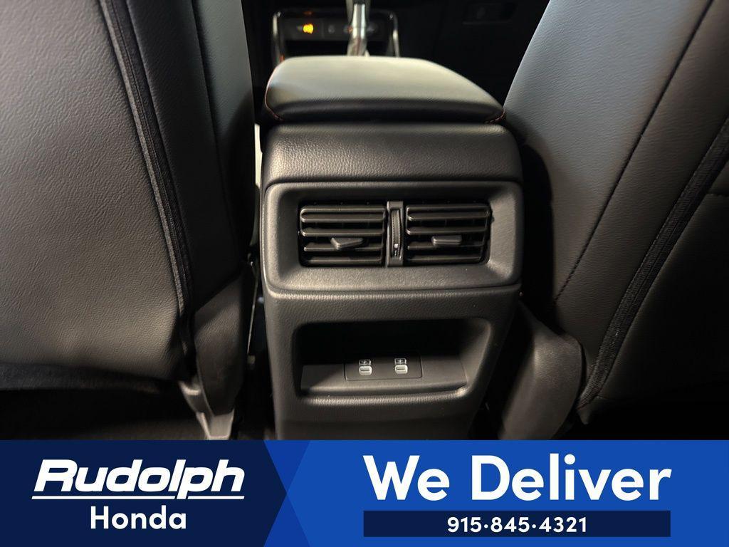 new 2026 Honda CR-V Hybrid car, priced at $40,575