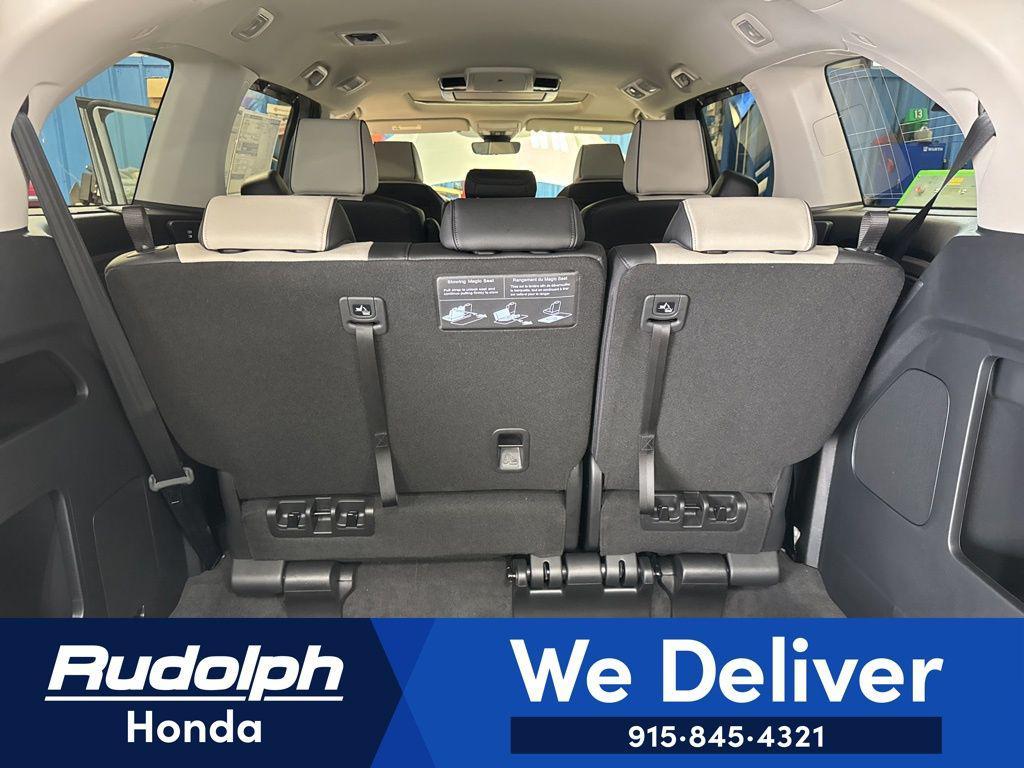 new 2026 Honda Odyssey car, priced at $51,645