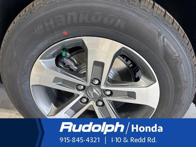 new 2025 Honda Pilot car, priced at $45,680