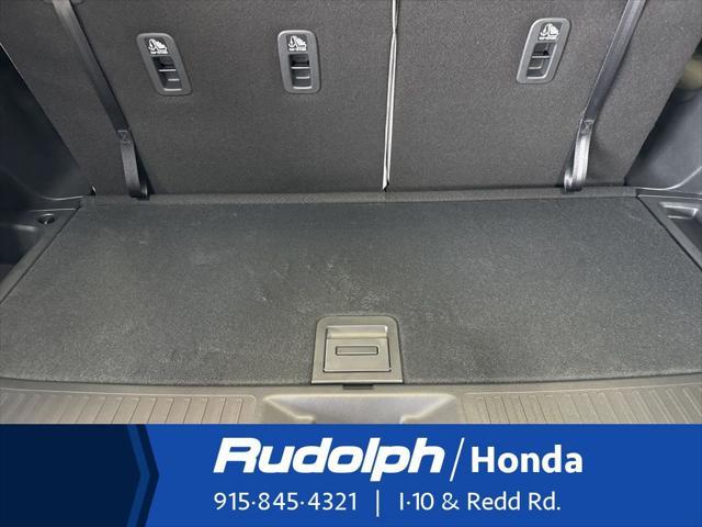 new 2025 Honda Pilot car, priced at $45,680