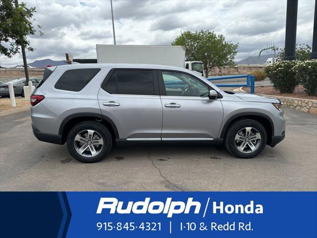 new 2025 Honda Pilot car, priced at $45,680