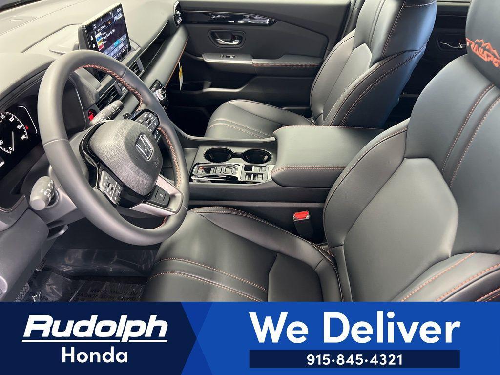 new 2025 Honda Pilot car, priced at $50,895