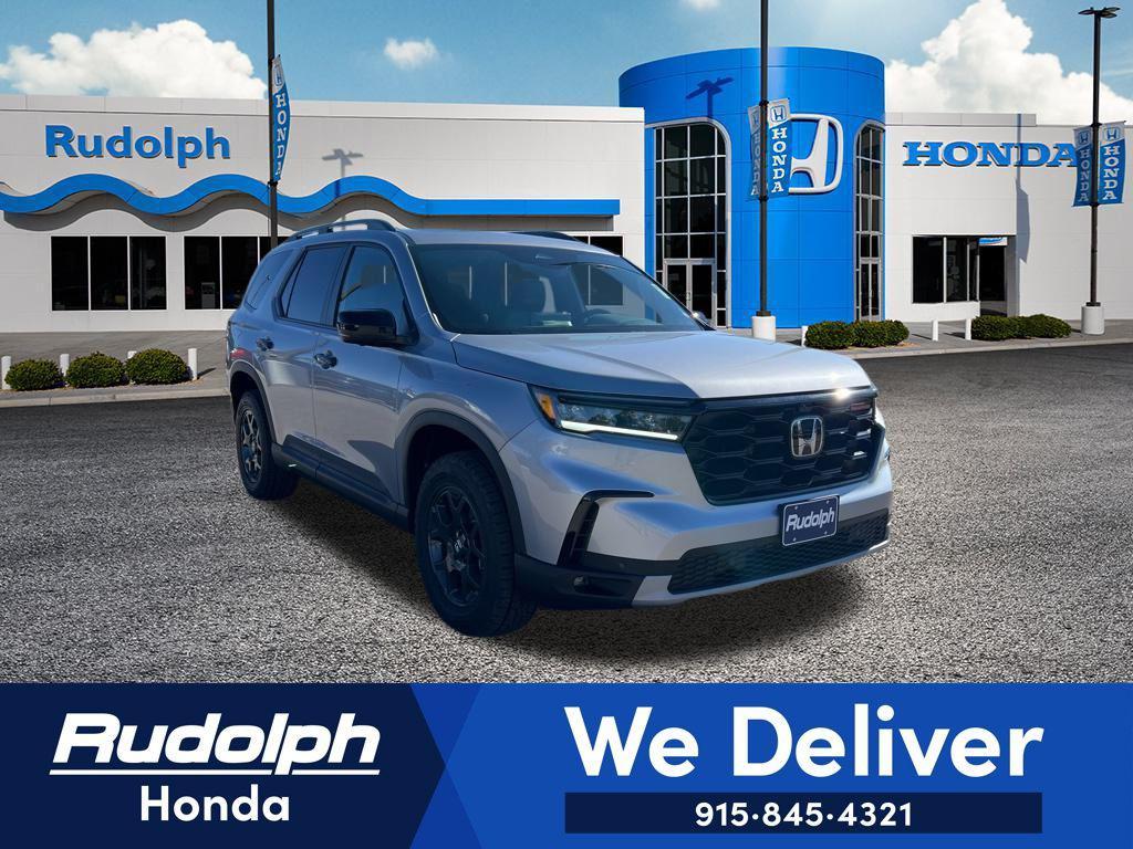 new 2025 Honda Pilot car, priced at $50,895