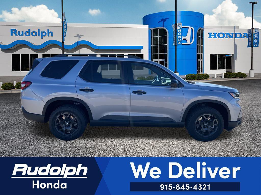 new 2025 Honda Pilot car, priced at $50,895