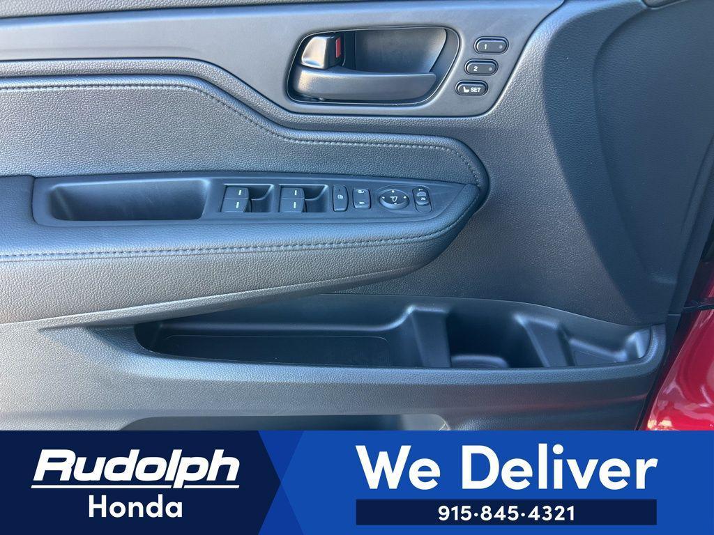new 2026 Honda Odyssey car, priced at $45,845
