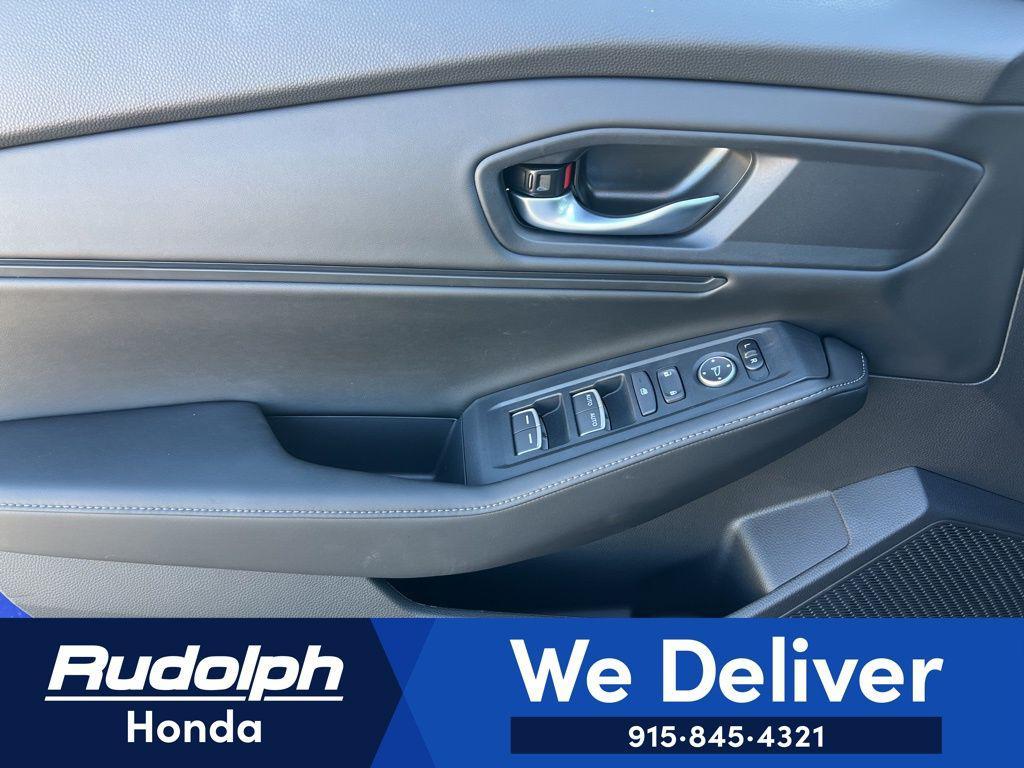 new 2025 Honda Accord Hybrid car