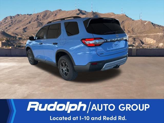 used 2025 Honda Pilot car, priced at $47,895