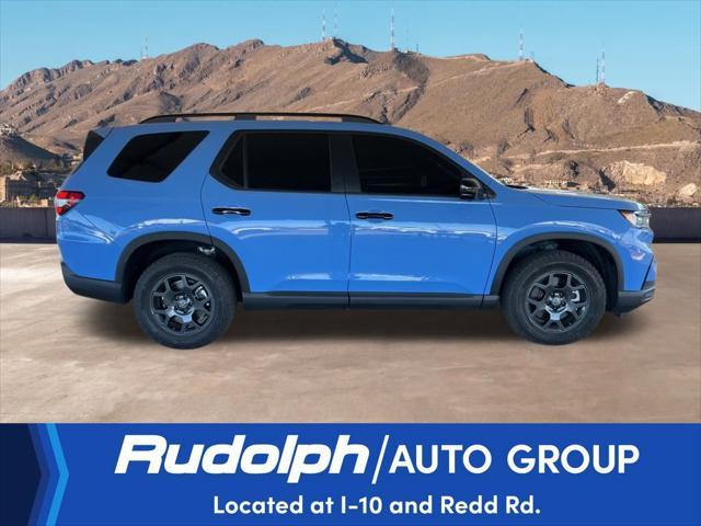 used 2025 Honda Pilot car, priced at $47,895