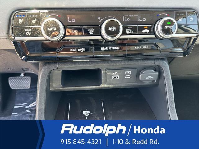 new 2025 Honda Pilot car, priced at $54,985