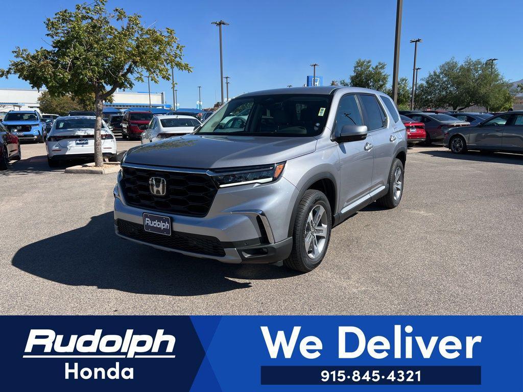 new 2025 Honda Pilot car, priced at $44,995