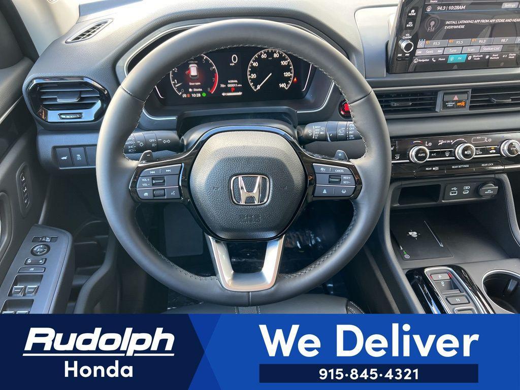 new 2025 Honda Pilot car, priced at $53,450