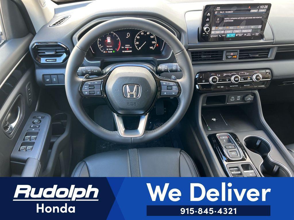 new 2025 Honda Pilot car, priced at $53,450