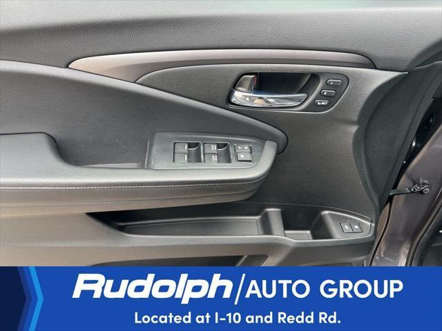 used 2022 Honda Pilot car, priced at $29,701