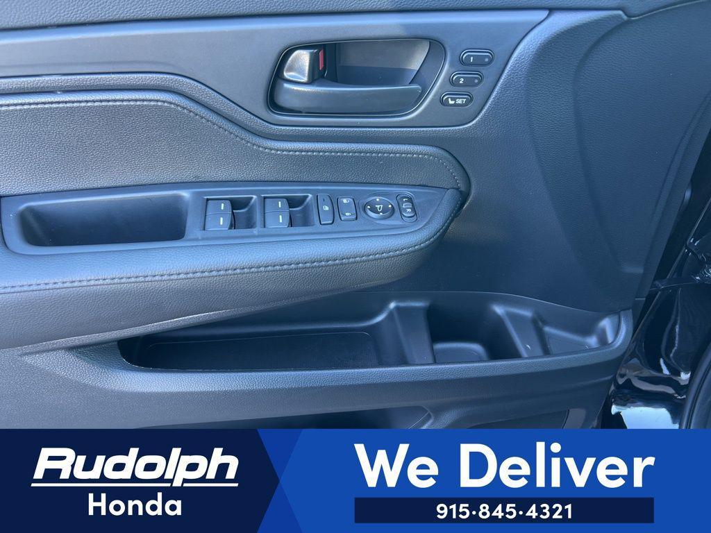 new 2026 Honda Odyssey car, priced at $44,885