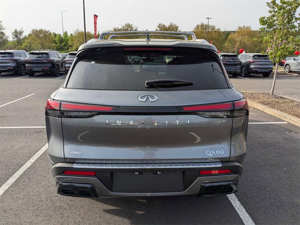 new 2025 INFINITI QX60 car, priced at $62,325