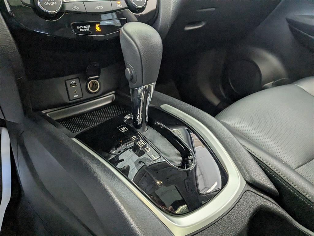 used 2015 Nissan Rogue car, priced at $10,690
