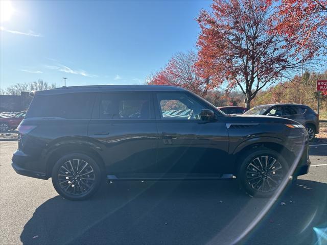 new 2025 INFINITI QX80 car, priced at $112,590