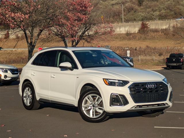 used 2022 Audi Q5 car, priced at $31,470