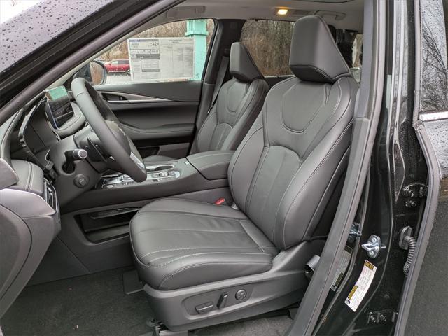 new 2025 INFINITI QX60 car, priced at $61,080