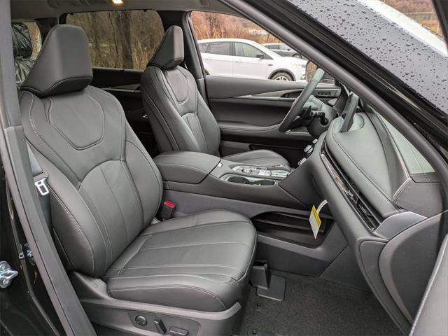 new 2025 INFINITI QX60 car, priced at $61,080