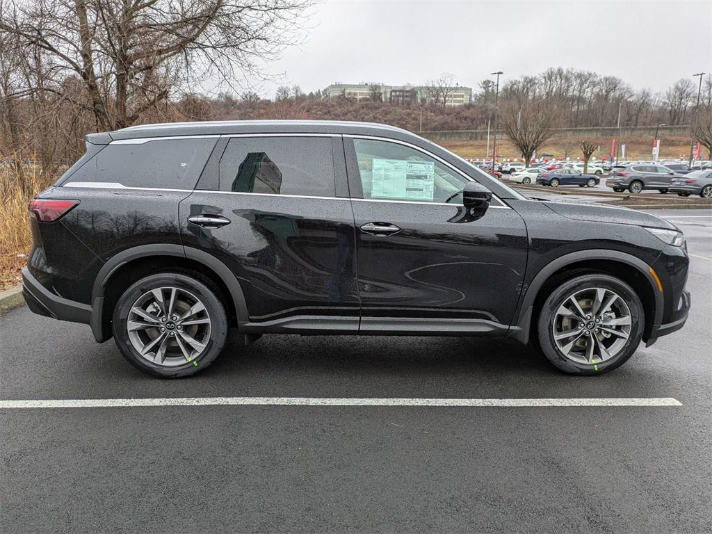 new 2025 INFINITI QX60 car, priced at $61,080