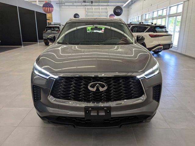 new 2025 INFINITI QX60 car, priced at $60,385