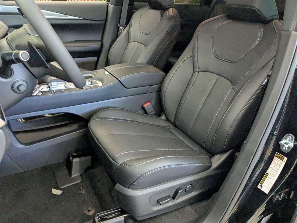 new 2025 INFINITI QX60 car, priced at $61,080