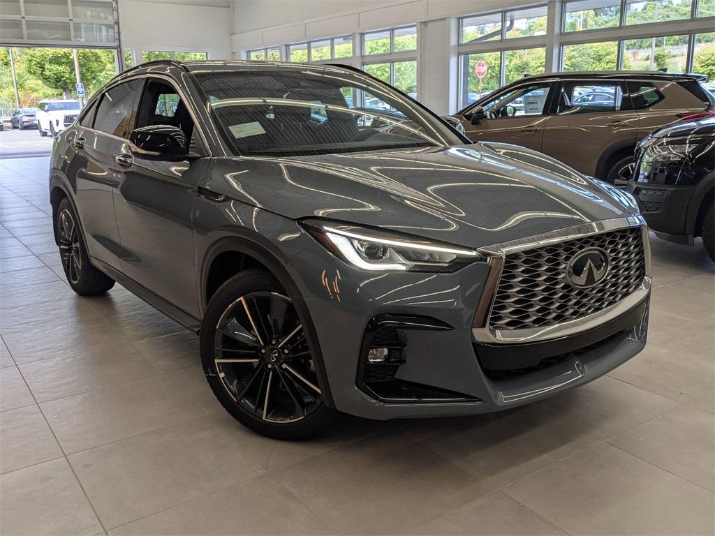 new 2025 INFINITI QX55 car, priced at $52,780