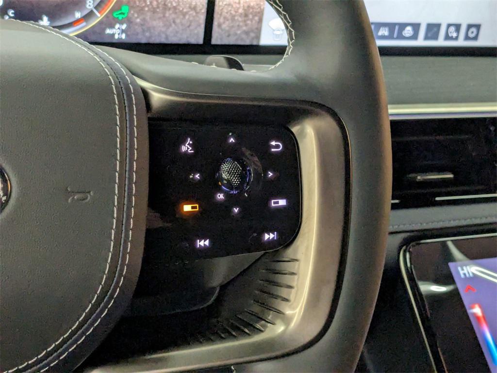 new 2026 INFINITI QX80 car, priced at $104,835