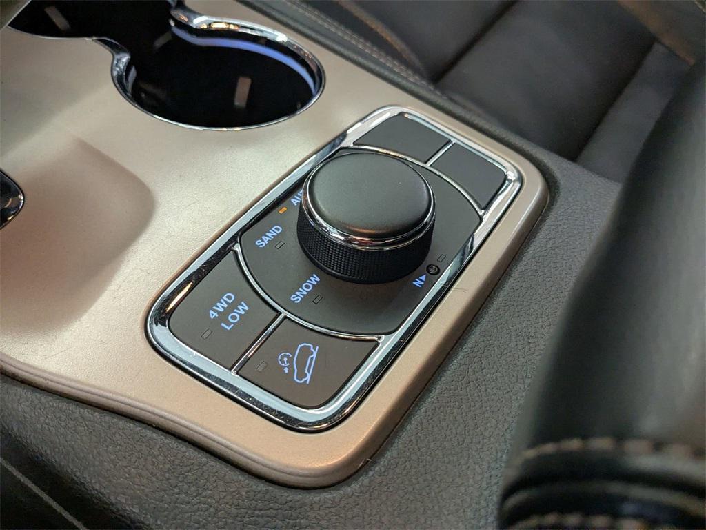 used 2014 Jeep Grand Cherokee car, priced at $9,500