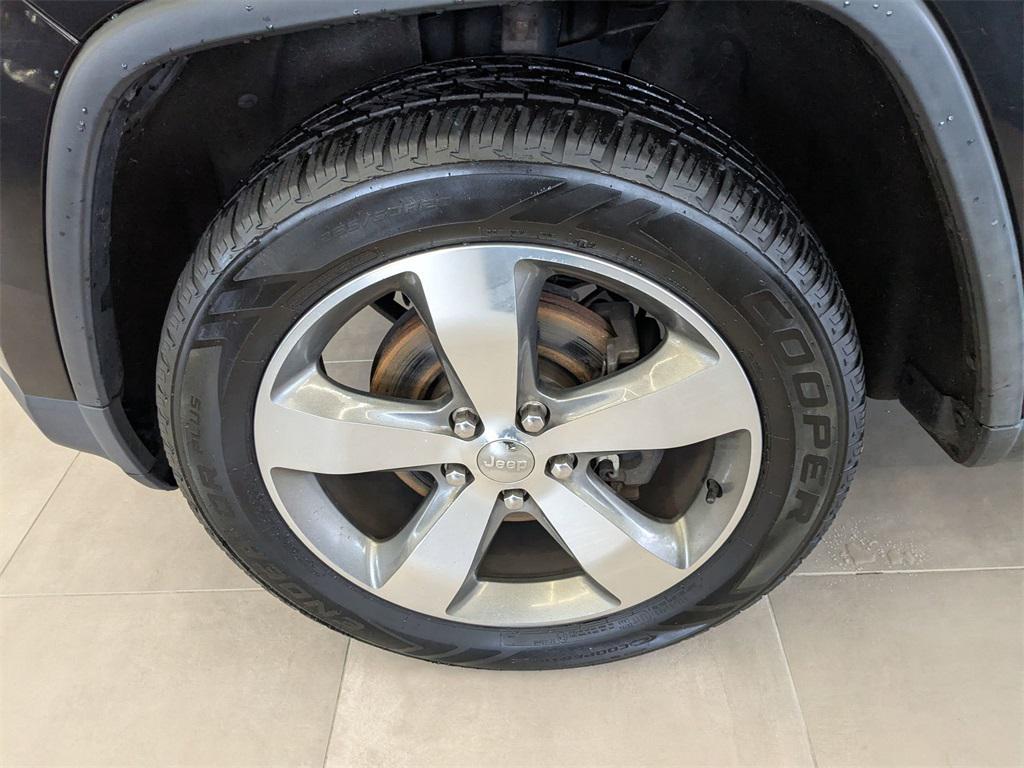 used 2014 Jeep Grand Cherokee car, priced at $9,500