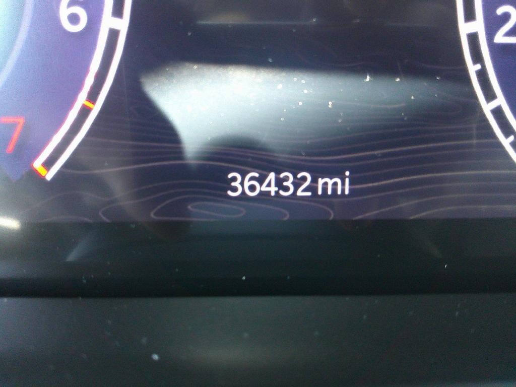 used 2022 Jeep Grand Cherokee car, priced at $31,995