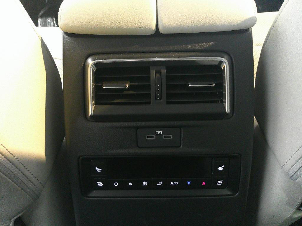 new 2025 Mazda CX-90 car, priced at $58,590