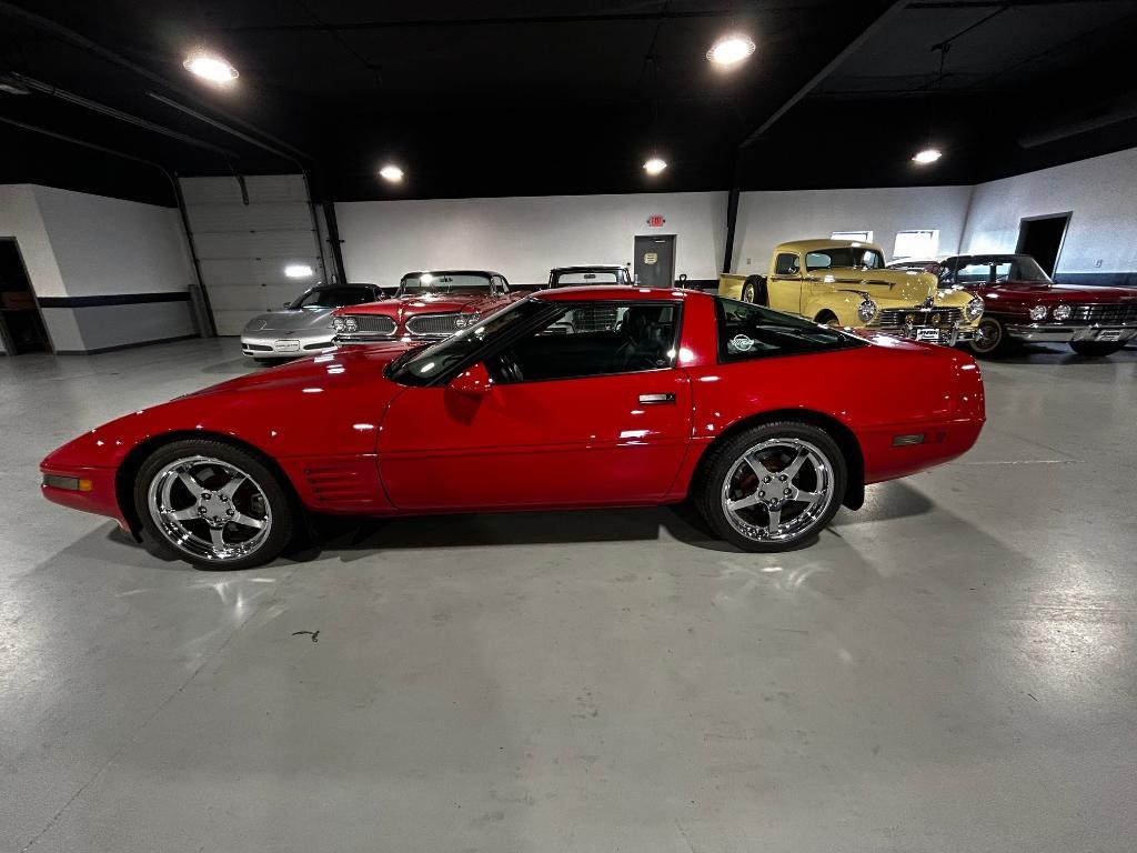 used 1991 Chevrolet Corvette car, priced at $17,950