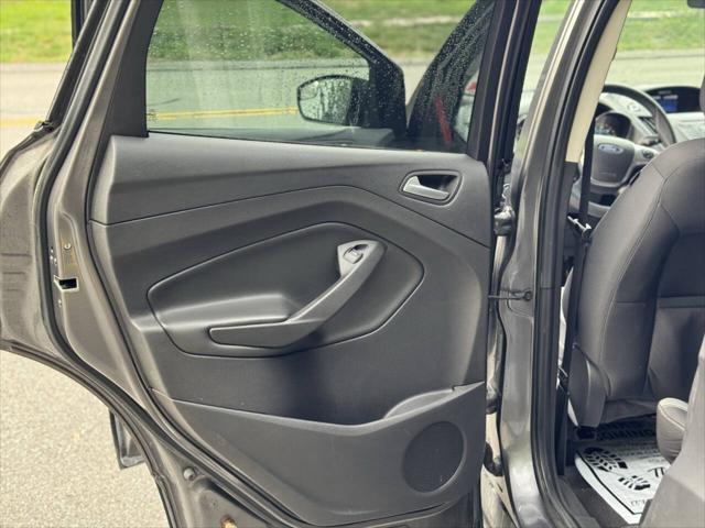 used 2014 Ford Escape car, priced at $7,995