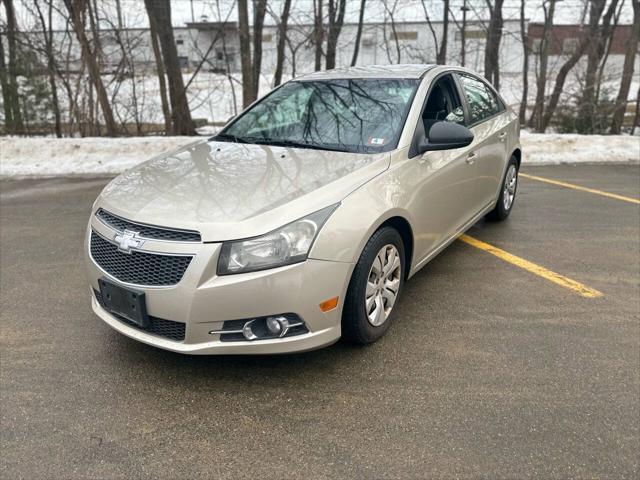 used 2014 Chevrolet Cruze car, priced at $6,995