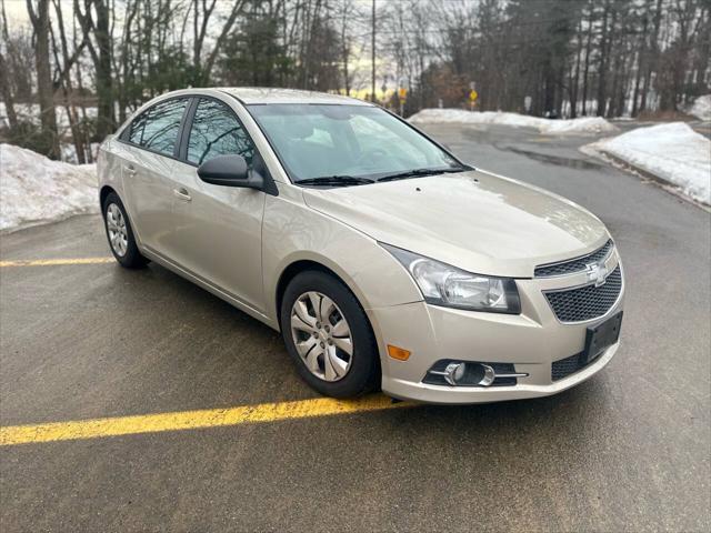 used 2014 Chevrolet Cruze car, priced at $6,995