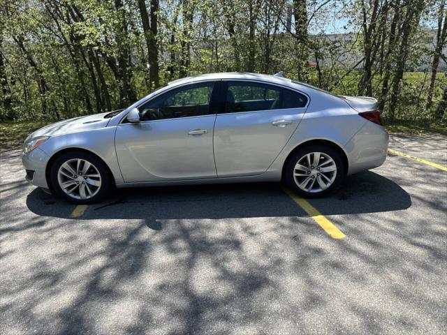 used 2014 Buick Regal car, priced at $10,995