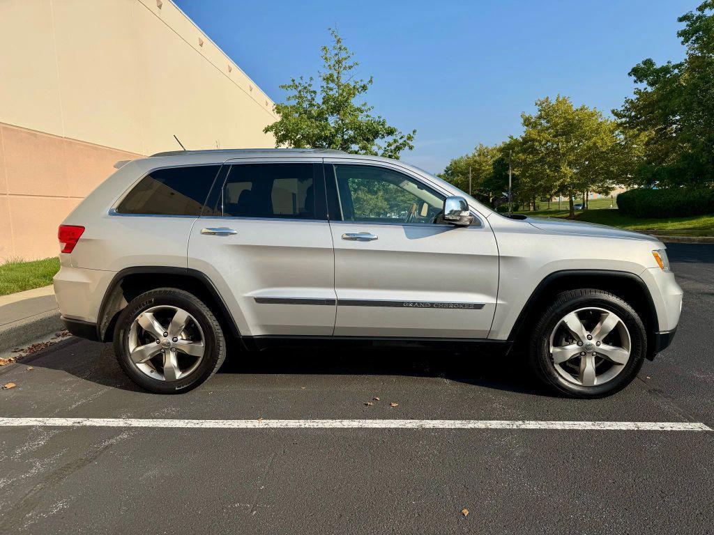 used 2011 Jeep Grand Cherokee car, priced at $10,495